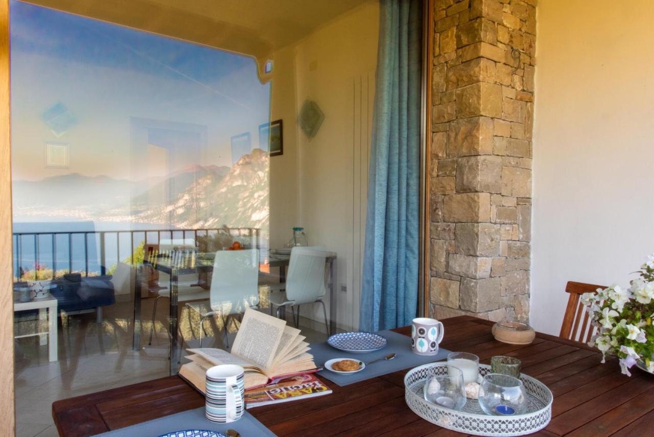 Italian Vacation Homes - Longol Riva di Solto Bagian luar foto